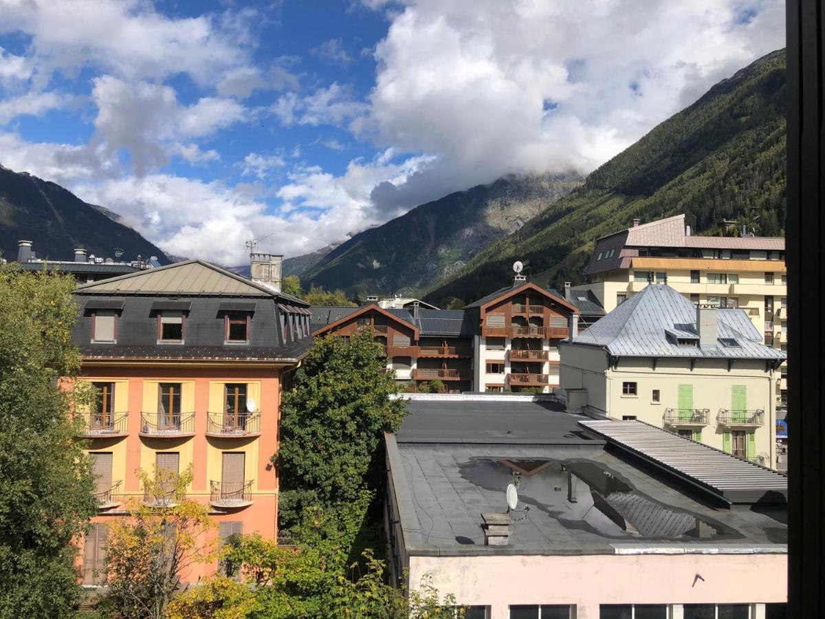Superbe Studio Refait A Neuf Et Tout Equipe Avec Parking Chamonix Dış mekan fotoğraf