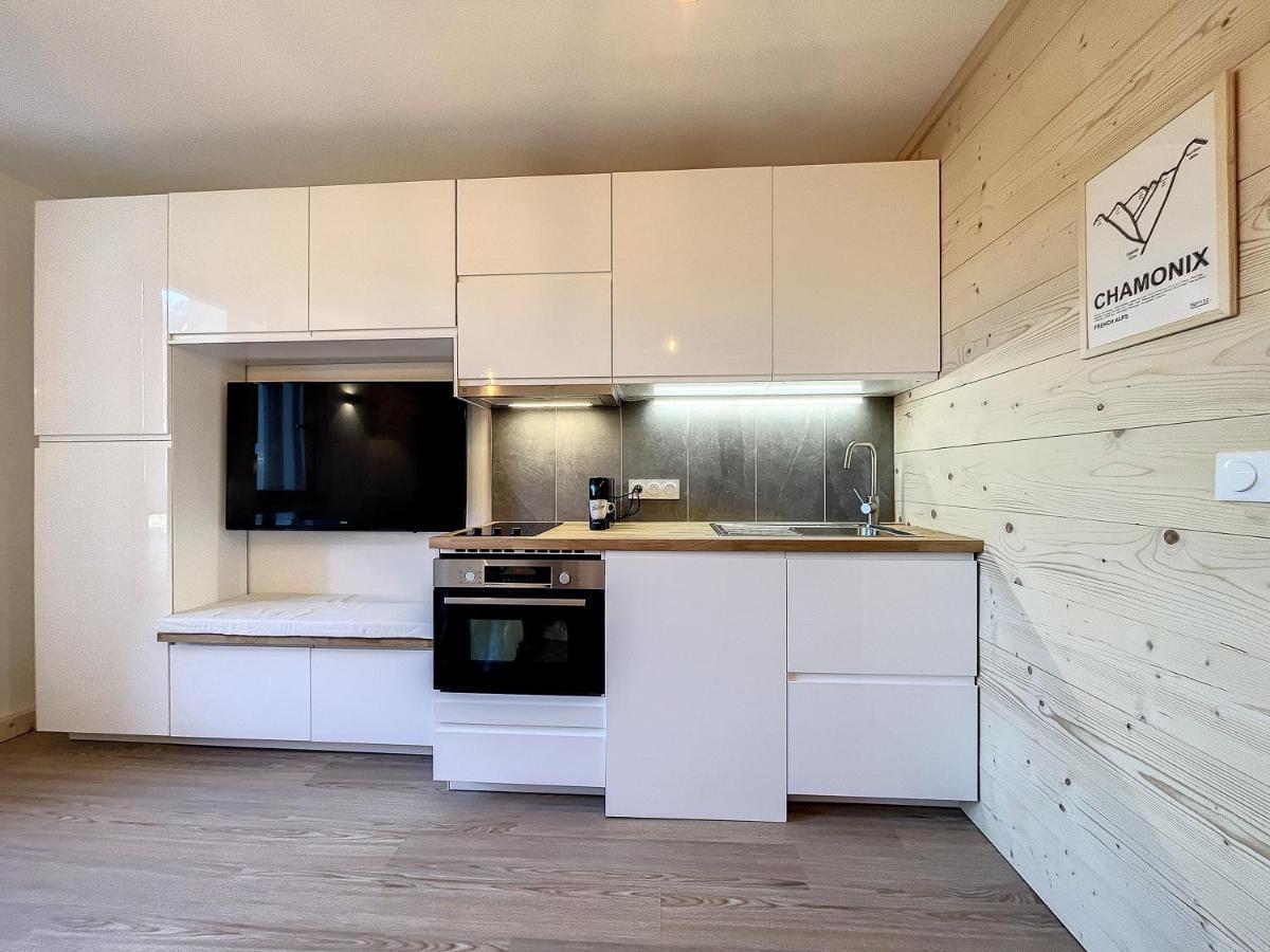 Superbe Studio Refait A Neuf Et Tout Equipe Avec Parking Chamonix Dış mekan fotoğraf